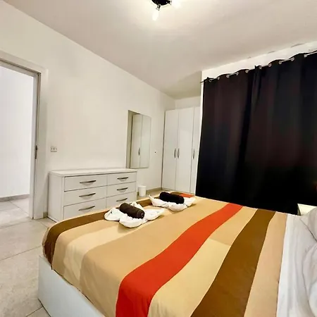 Apartman Modern Retreat In The Heart Of St Julian San Ġiljan