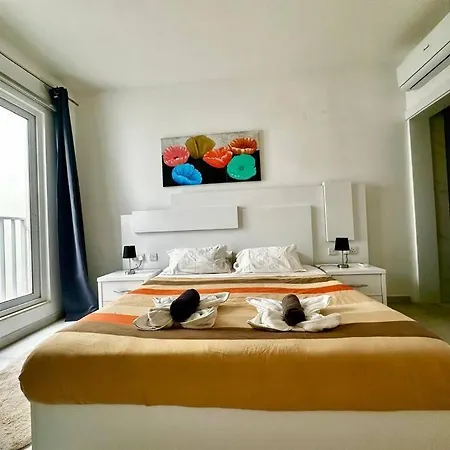 Modern Retreat In The Heart Of St Julian Appartamento