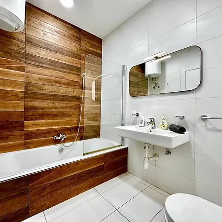 Modern Retreat In The Heart Of St Julian