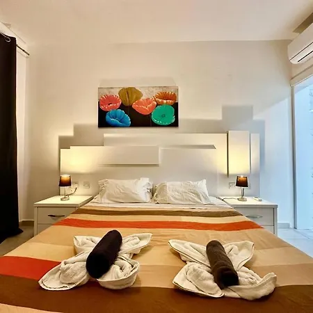 Modern Retreat In The Heart Of St Julian *