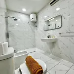 Modern Retreat In The Heart Of St Julian *